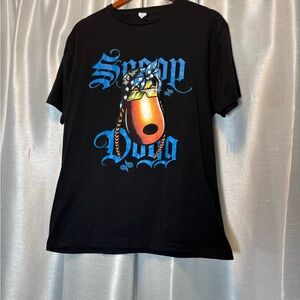 Blue and Black Short Sleeve Tee with Graphic Design - Snoop Dogg size Large‎